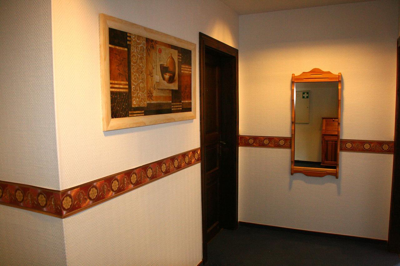 Hotel Village Celle Buitenkant foto