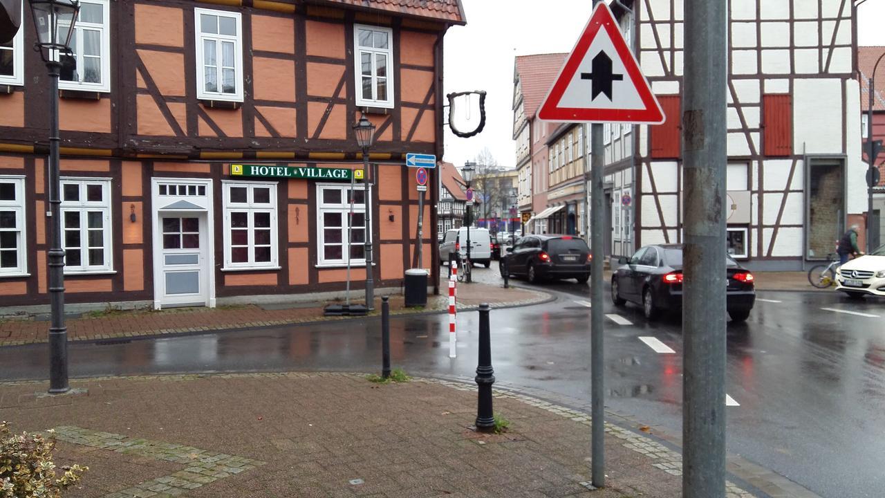 Hotel Village Celle Buitenkant foto
